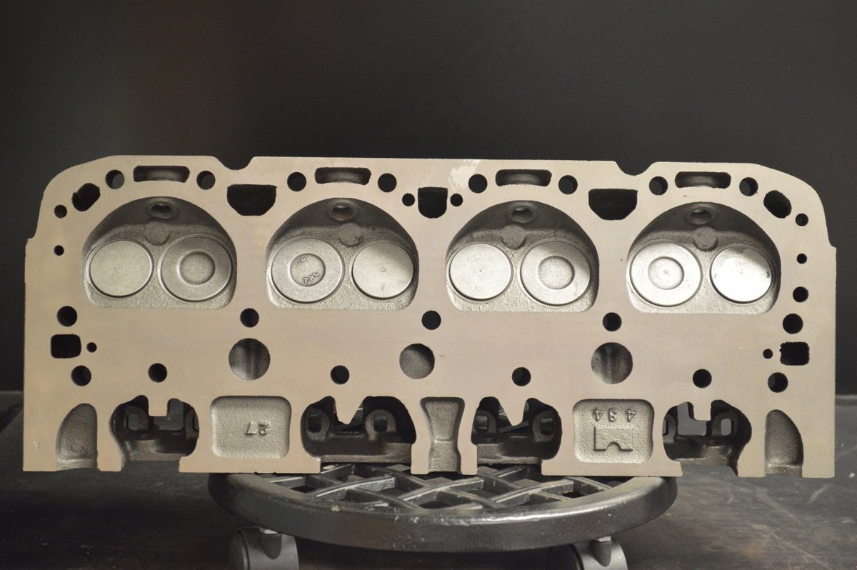 GM5.0 GM305 V8 Cylinder Head Complete Intake 1.84/1.94 for GM - China  Cylinder Head, GM5.0 305